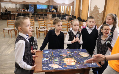 Игровая программа для детей "Вперед, к звёздам!"